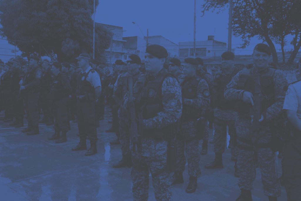 Auxílio-Moradia majorado do militar casado (companheiro) com militar.